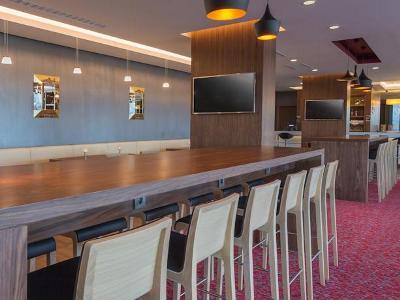 Hampton By Hilton Отель
